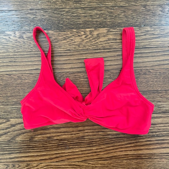 Abercrombie Twist Front Bikini Top and Side Tie Bottoms (s top m bottoms) - Picture 2 of 7